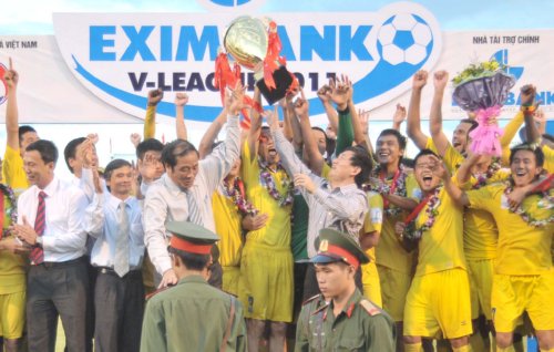 SLNA đăng quang ngôi vô địch V.League 2011