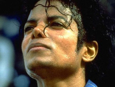 Cảnh giác với virus, malware... 'Michael Jackson'